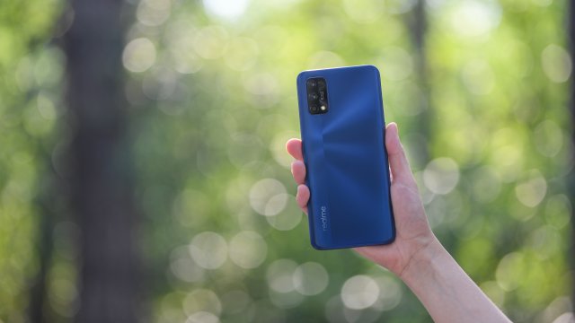 realme 7 pro mist blue 2